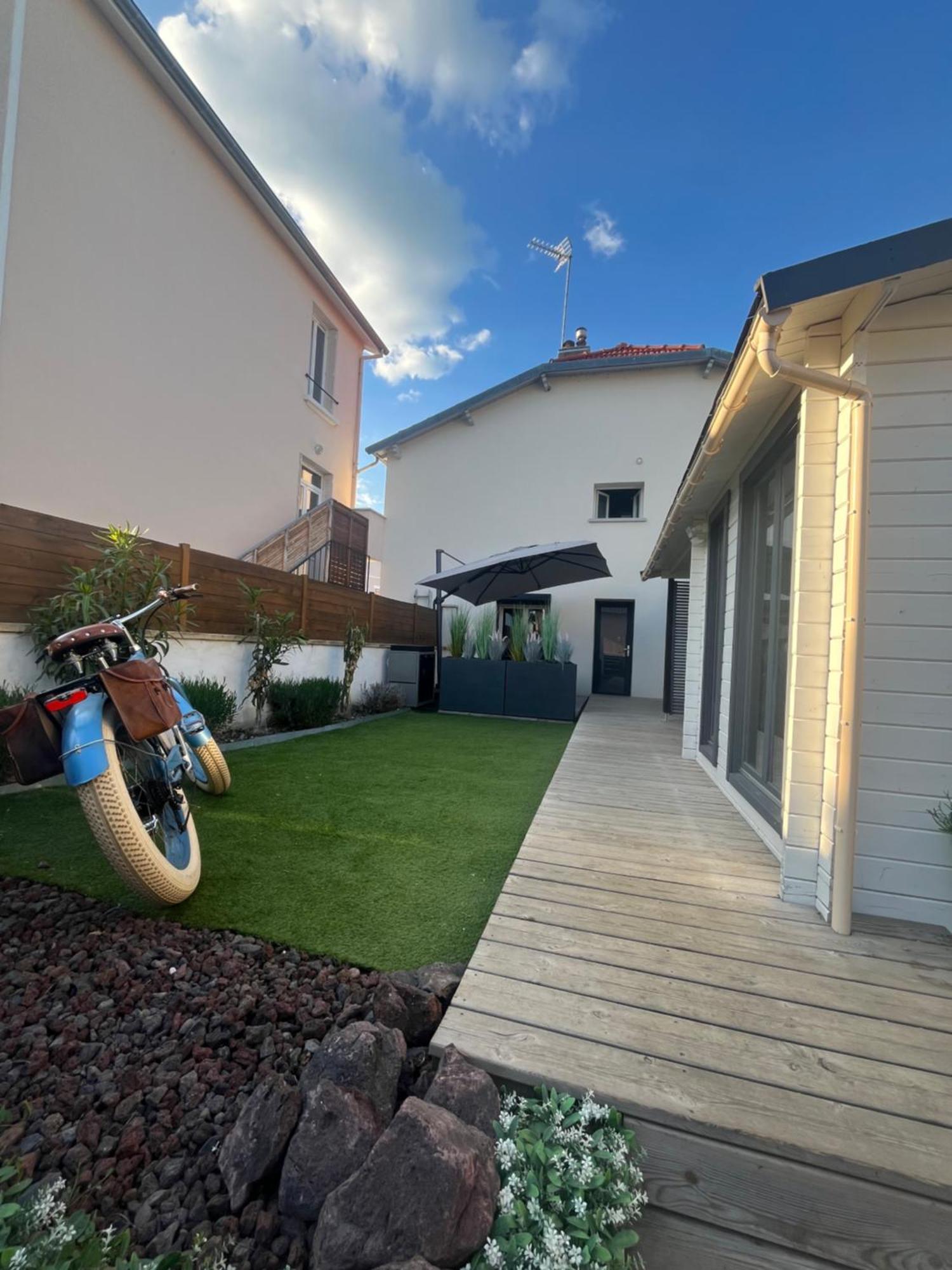 Chalet Cosy Atypique Vichy Luaran gambar